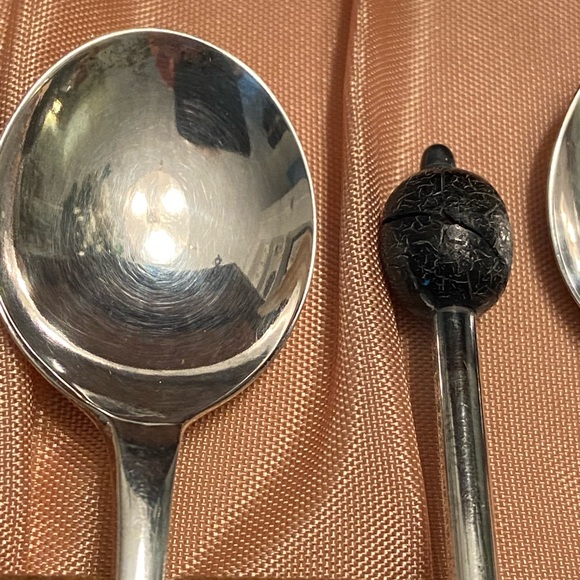 Vintage Silver Plate Demi-Tasse Spoon Set - Picture 3 of 4